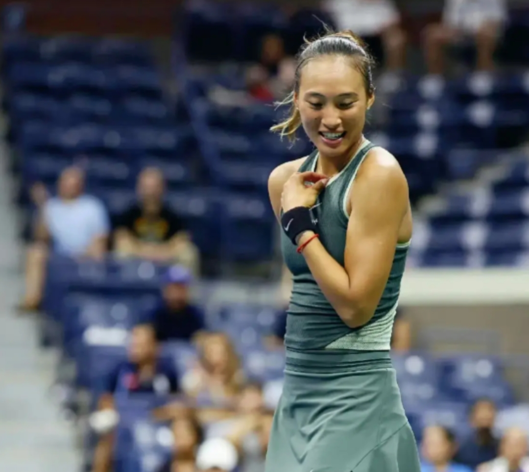 阿扎伦卡意外战胜IG，刷新纪录引爆全场！比赛高潮迭起(英雄联盟RNG最新消息)九游棋牌游戏平台